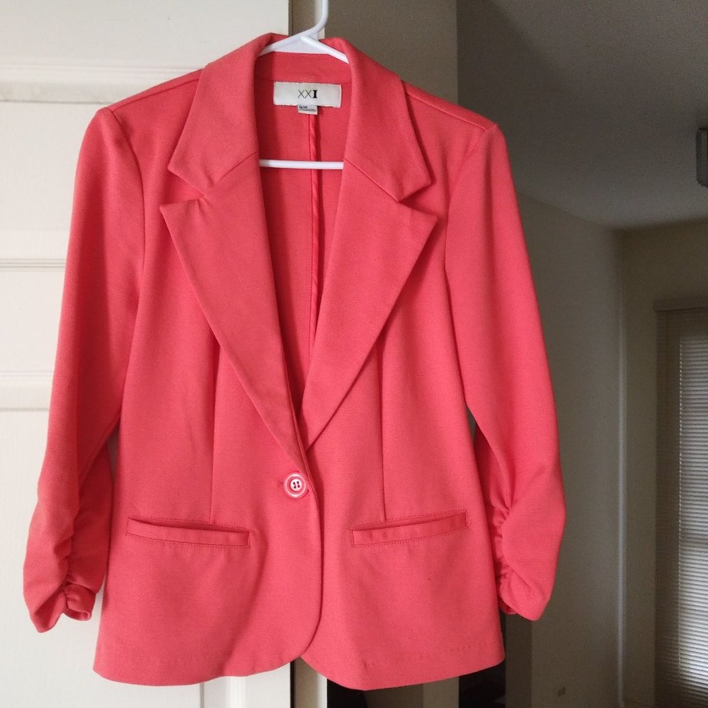 * 3/$20  XXI Coral 3/4 Ruched Sleeve Blazer - Size M